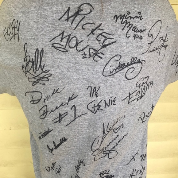 Disney T-shirt - Picture 4 of 8